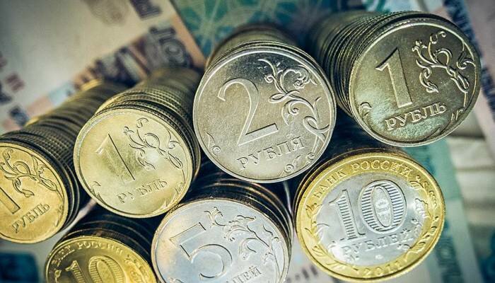 Что происходит с курсом рубля сегодня 
