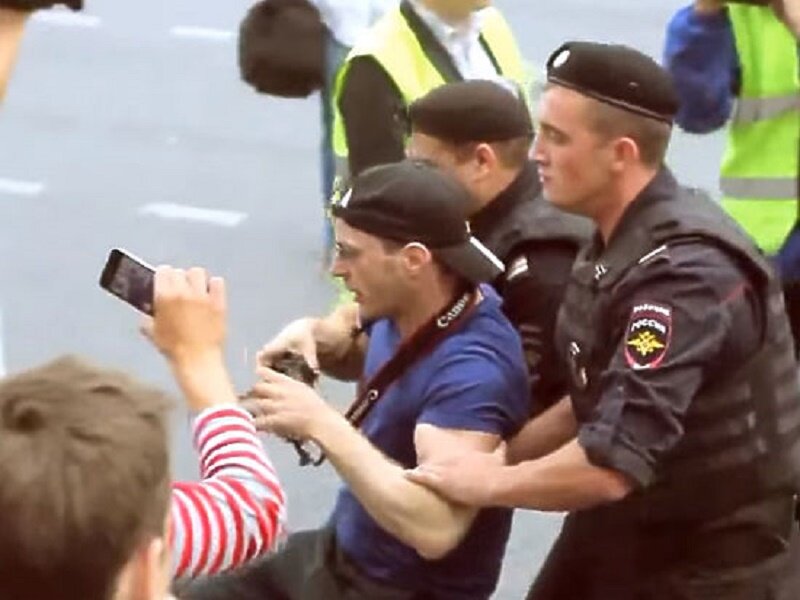 Обвинения в участии в митинге