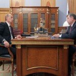 Путин и Артамонов обсудили дела в области