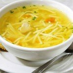 Может ли куриный суп с лапшой вылечить простуду?