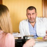 Простые вещи спасают жизнь. Важность психологического контакта пациента и врача