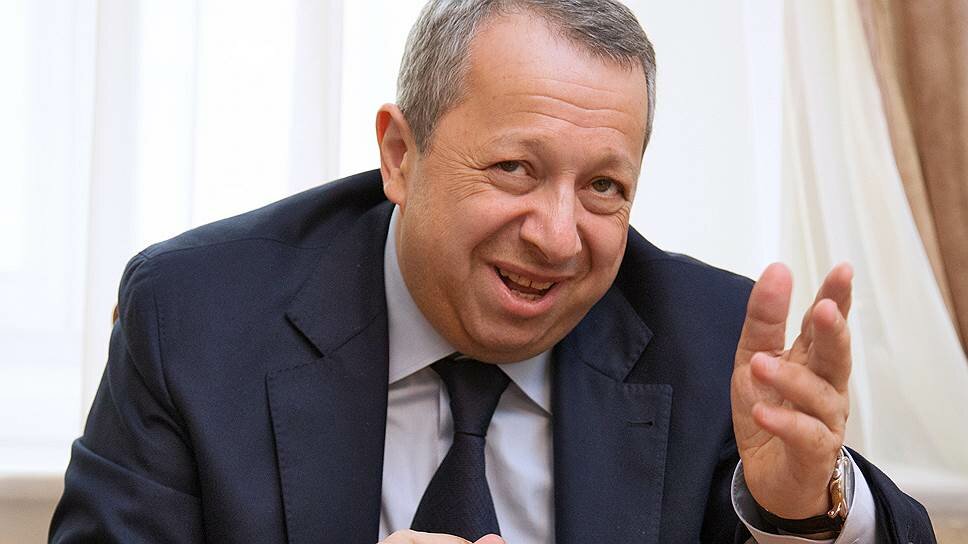 zaxar smushkin